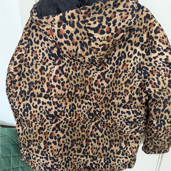 GAP Leopard Print Puffer Jacket - Picture 4 of 5